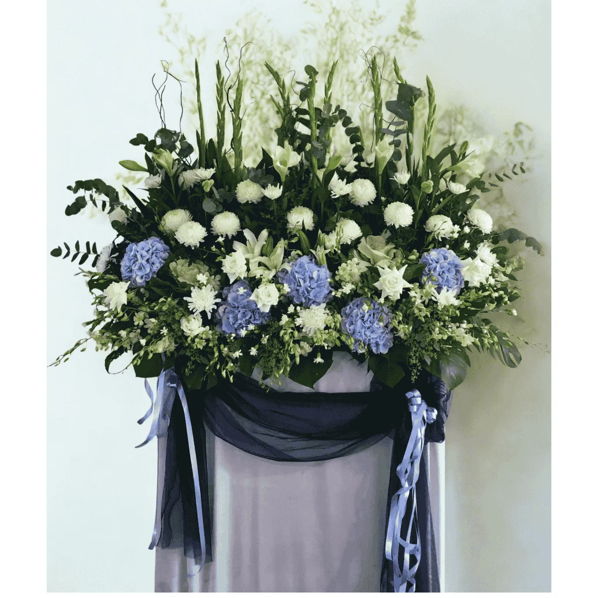 Blue tribute