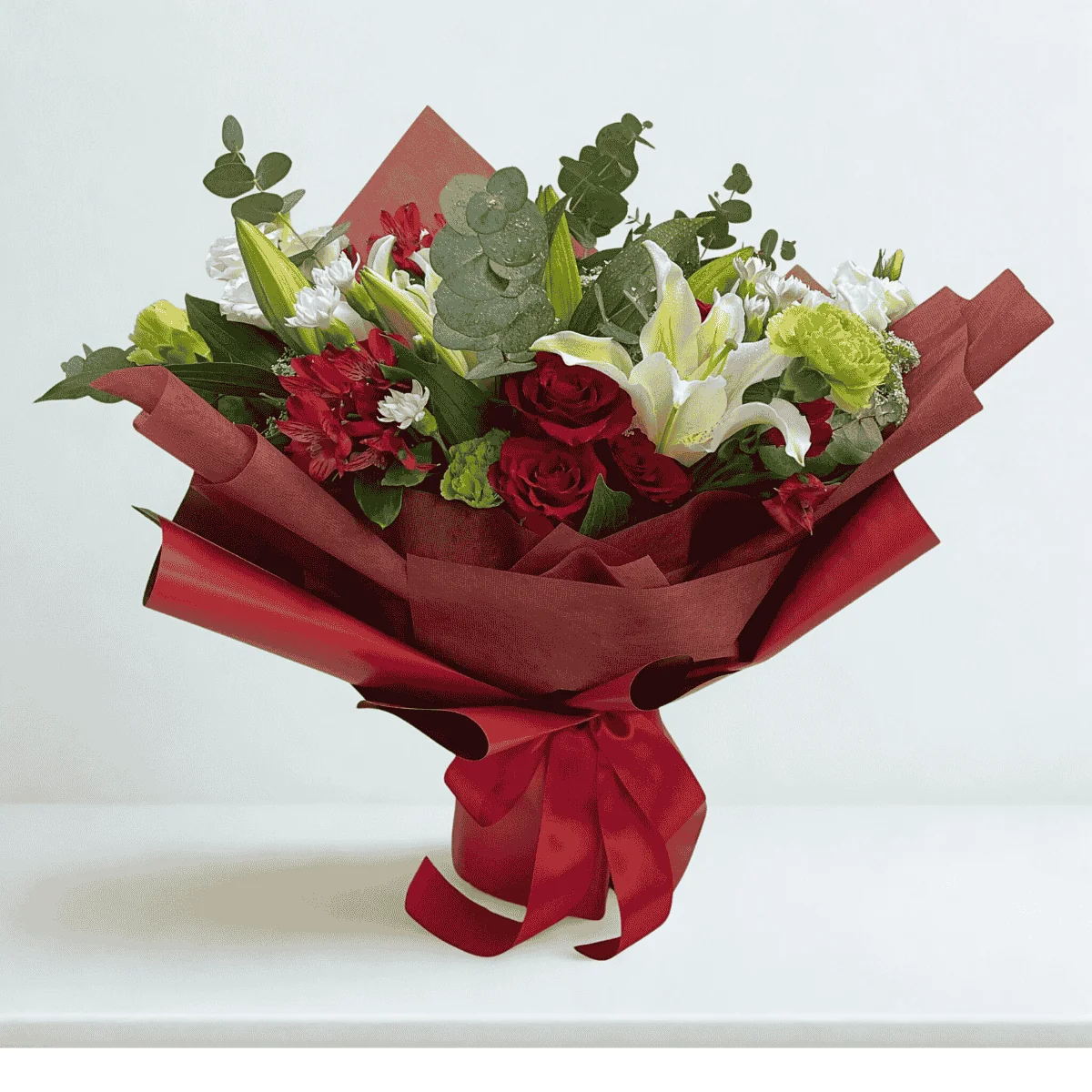 Crimson emotions - Amazing Floral Gifts